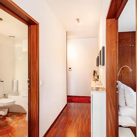 Apartment D'ouro